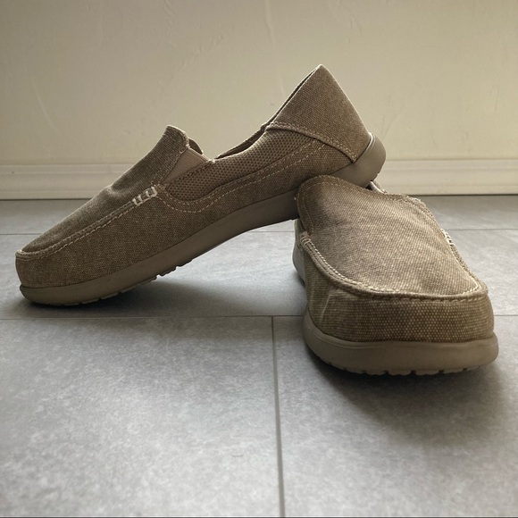 MEN’S CROCS Santa Cruz Slip - On Loafers, Size 8 - Picture 2 of 11